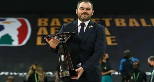 أوجستي: لا يوجد فوارق في المستوى بين الأهلي والزمالك